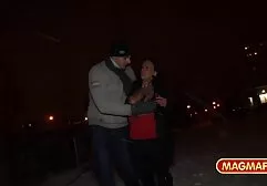 Adriana ledwo nadążała za podwójnym mnożeniem i mamuski darmowe dotykaniem twarzy.