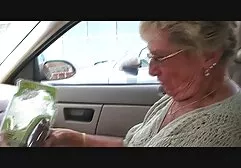 W darmowe sex mamuśki Rosyjskiej saunie